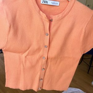NWOT Zara Orange Cropped Top